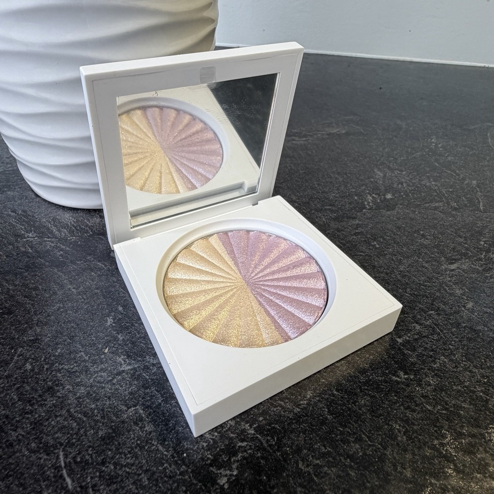 OFRA Cosmetics Retrograde Highlighter Full Size 10g .35 oz NEW